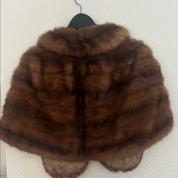 Vintage Brown Fur Stole – Possibly Mink Brown Fur Cape - Picture 5 of 6